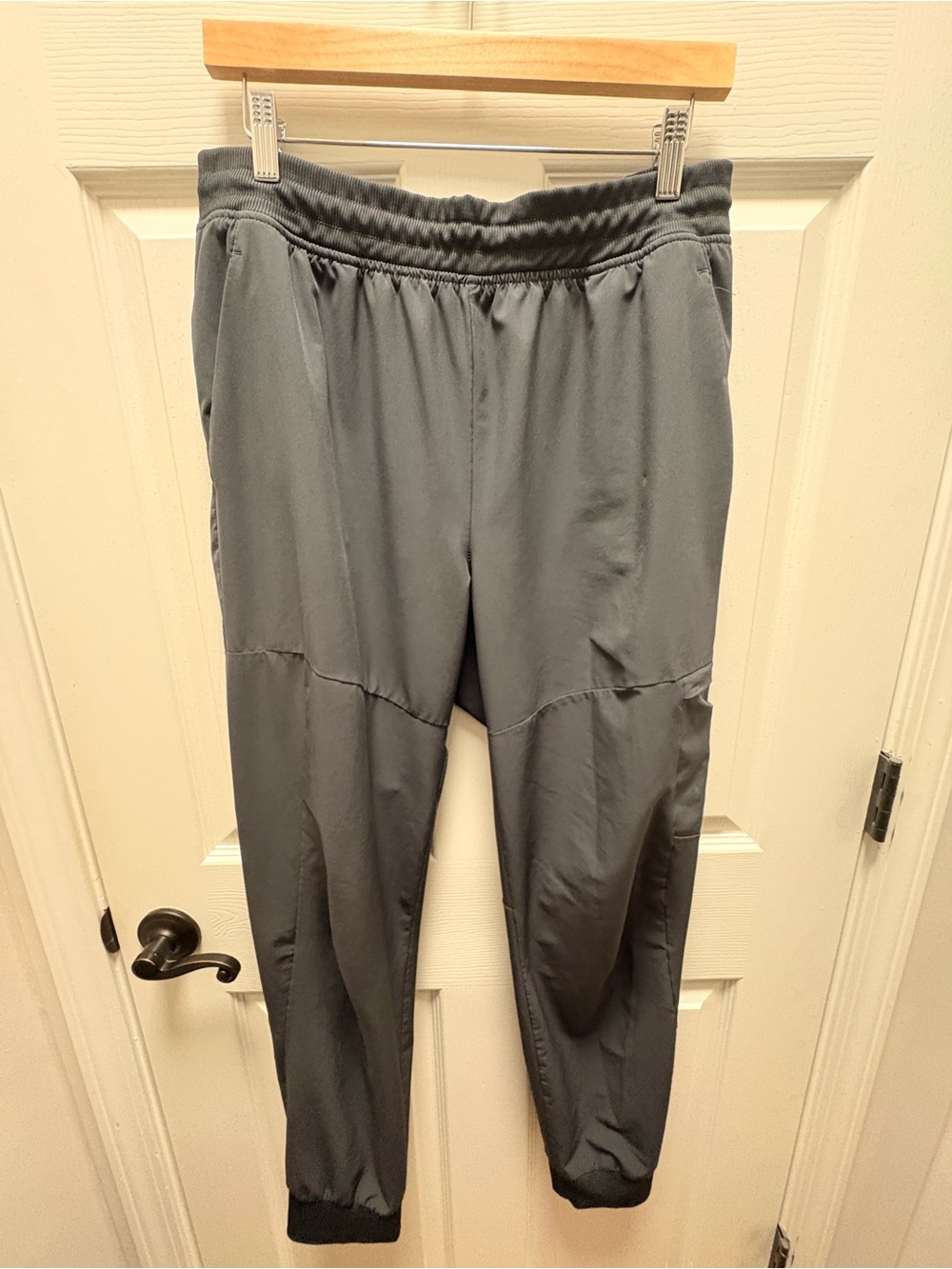 Apana Men's Dark Gray Performance Joggers